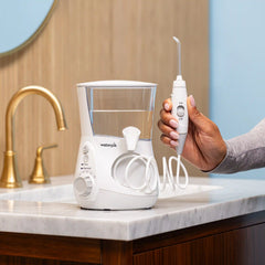 Aquarius™ Water Flosser